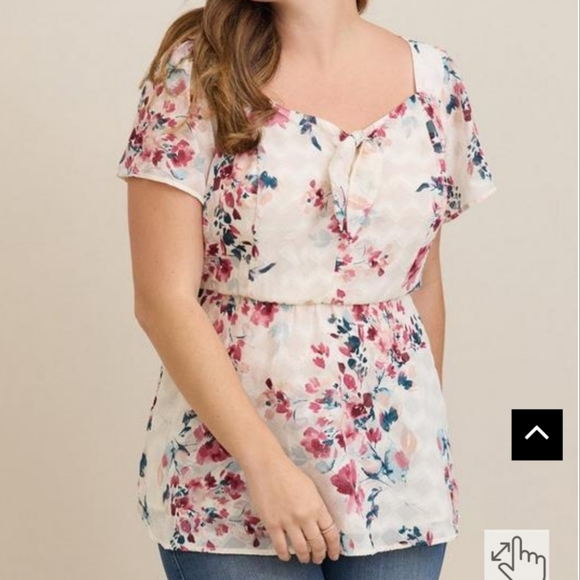 NWT Torrid Chiffon Fit and Flare Blouse - Picture 5 of 5